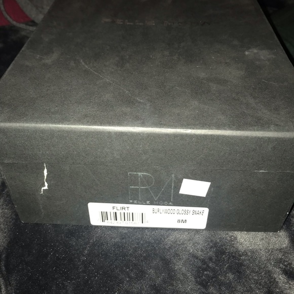 PELLE MODA High heels *Burlywood Glossy Snake* - Picture 2 of 2